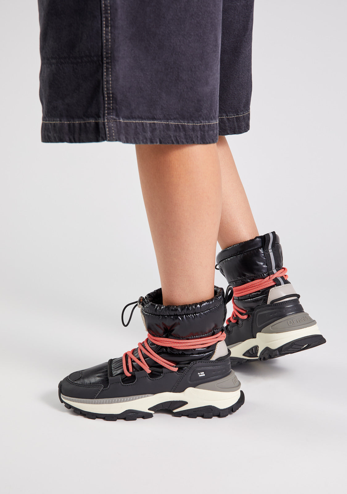 Franklin 様 Nordic Shiny Black