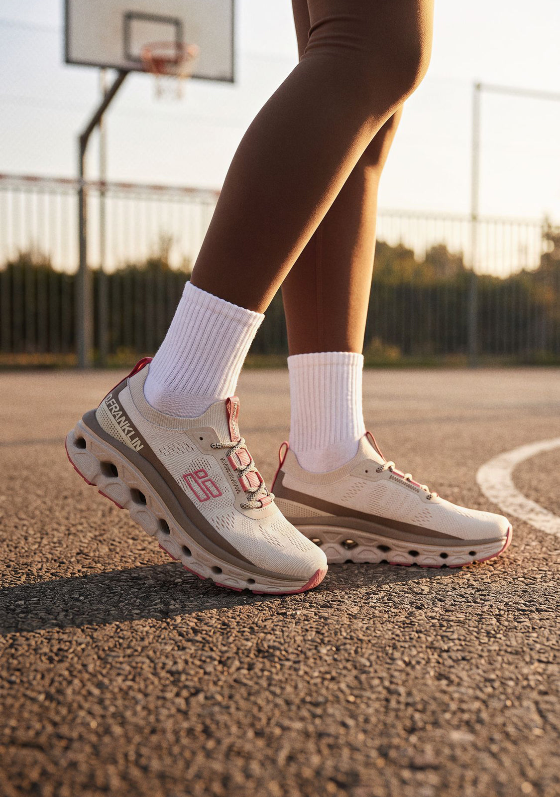 Aero Mesh Beige / Coral 