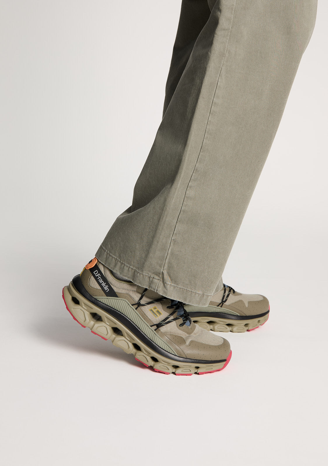 Aero Sneakers Spectro Khaki