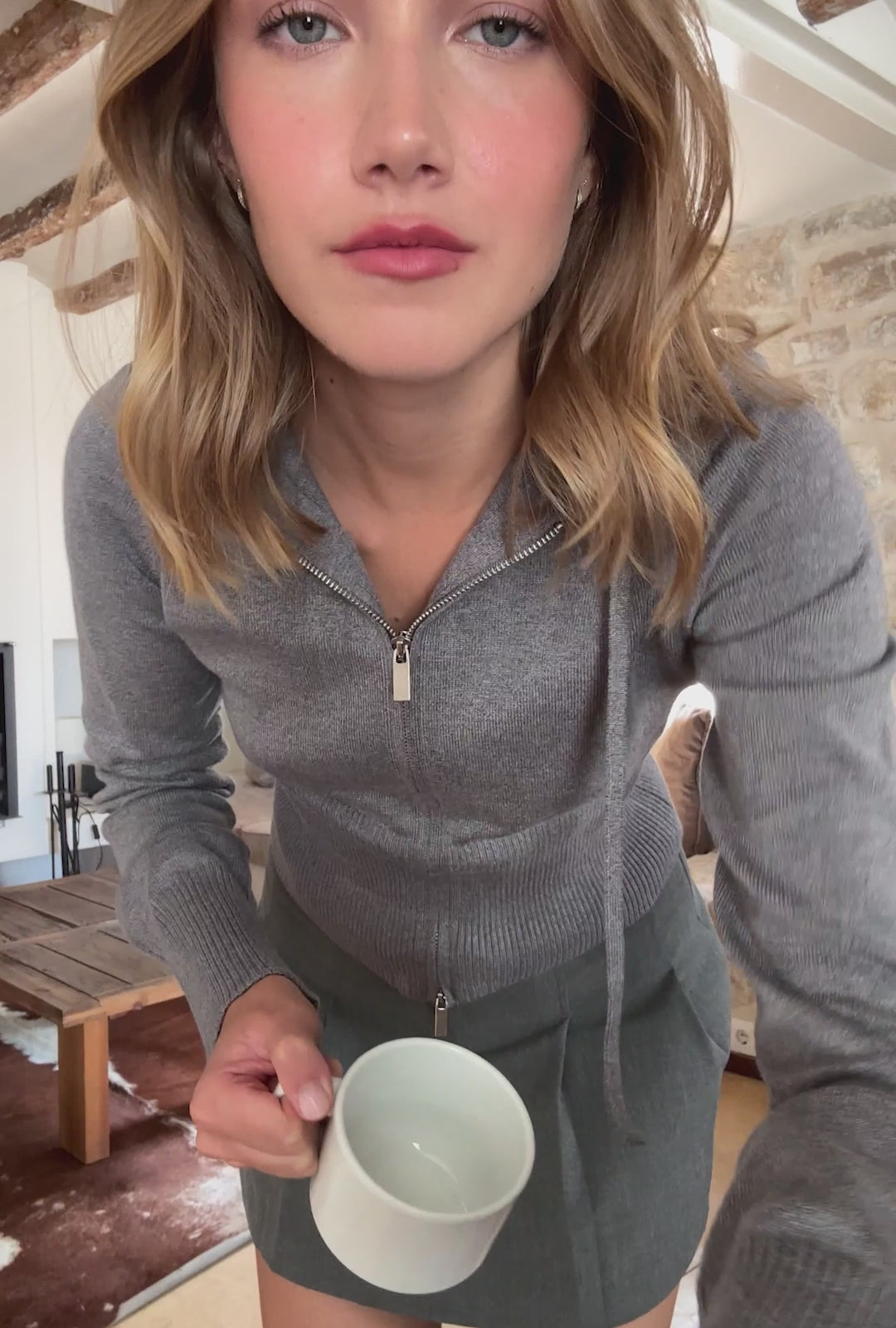 Load video: Nordic V2 Bomb Bronce