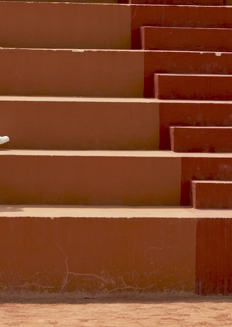 Cargar video: High Echo White / White