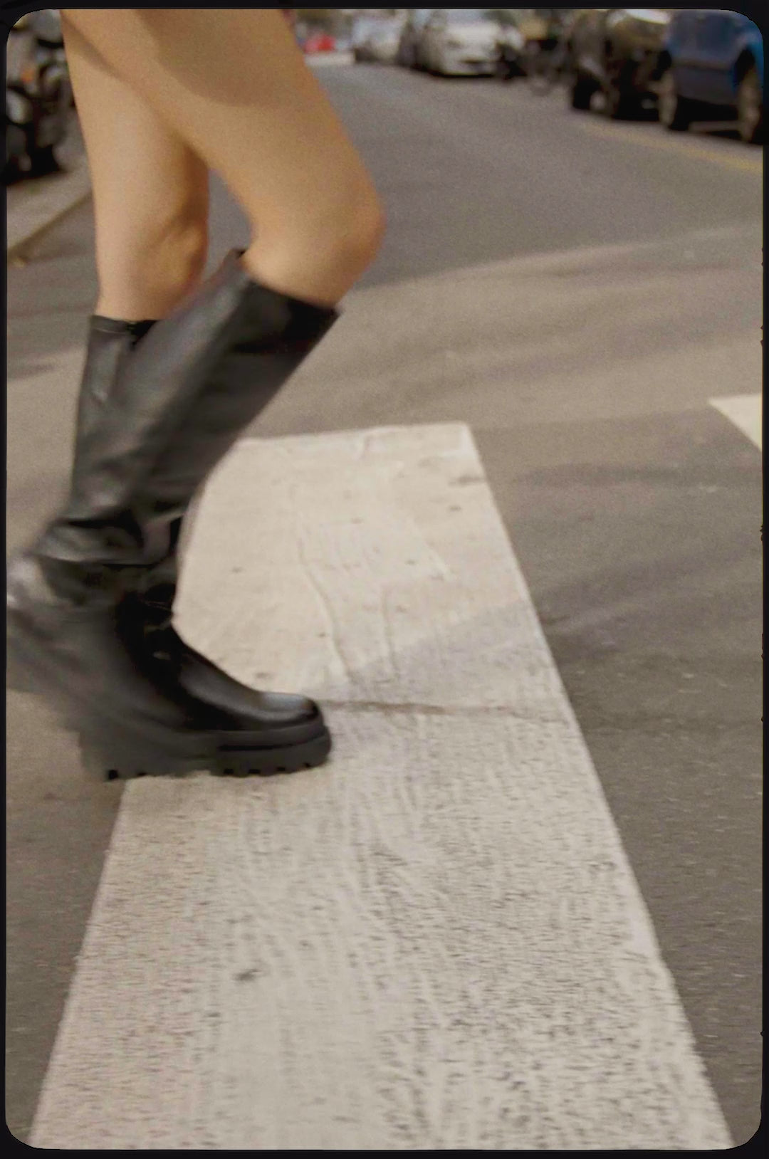 Cargar vídeo: All Track High Black