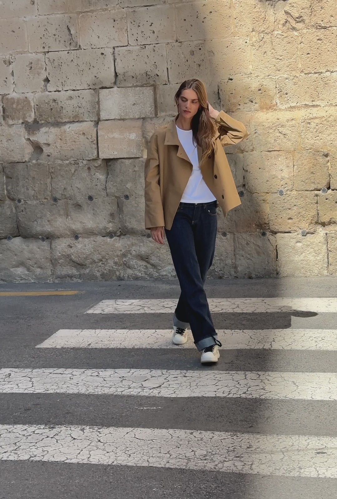 Cargar video: Court &#39;74 White / Leopard