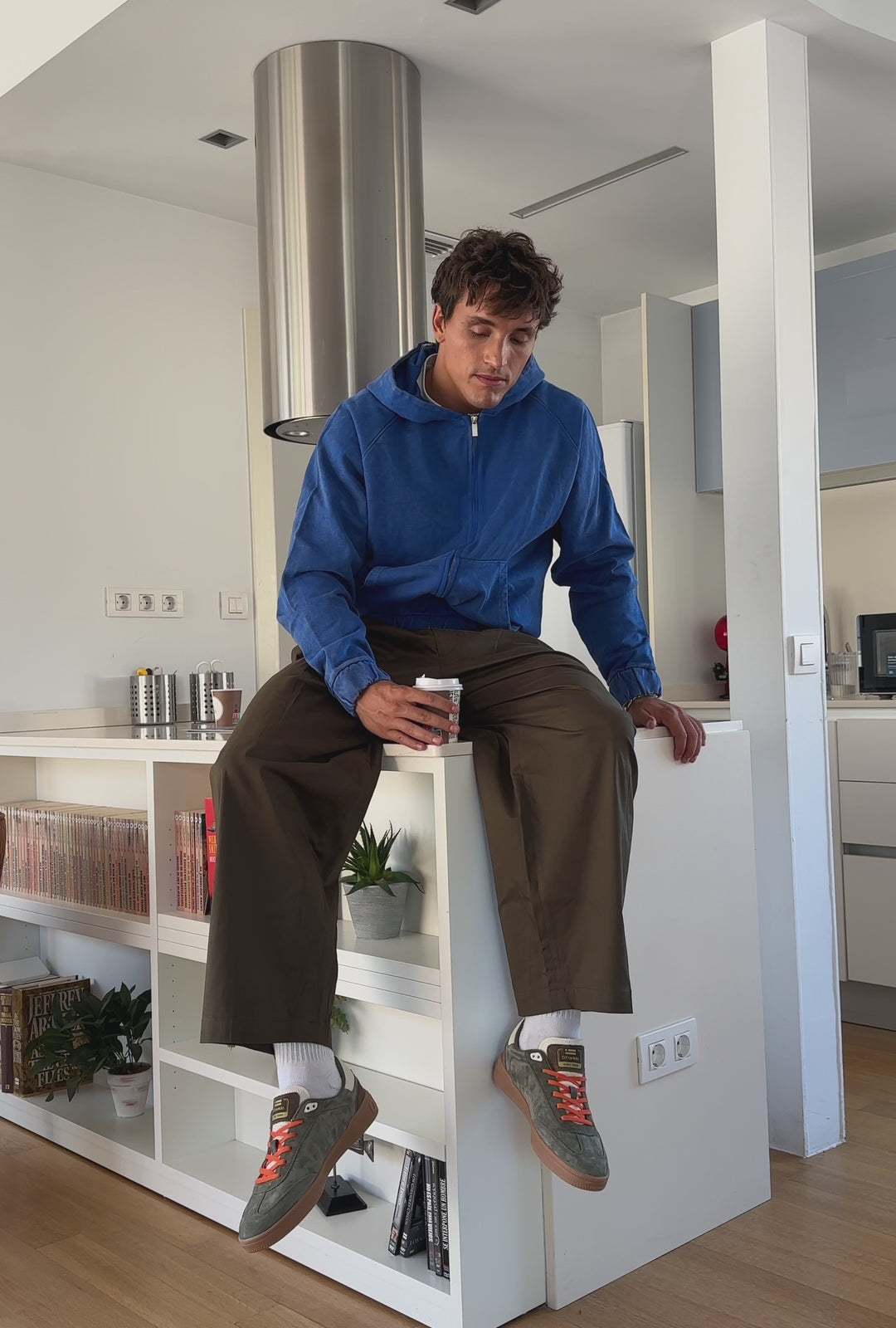 Cargar video: Rebel Basic Flag Olive Green