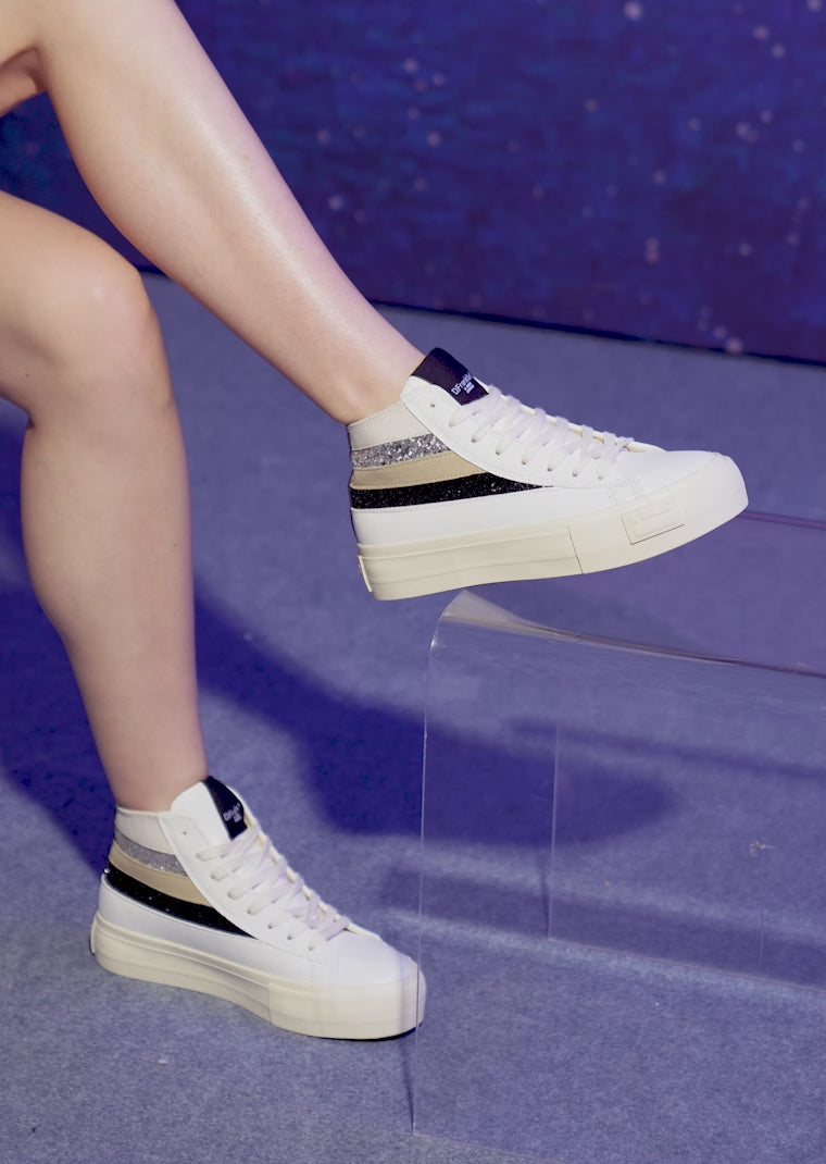 Cargar video: One Way Vert Patch White Multi