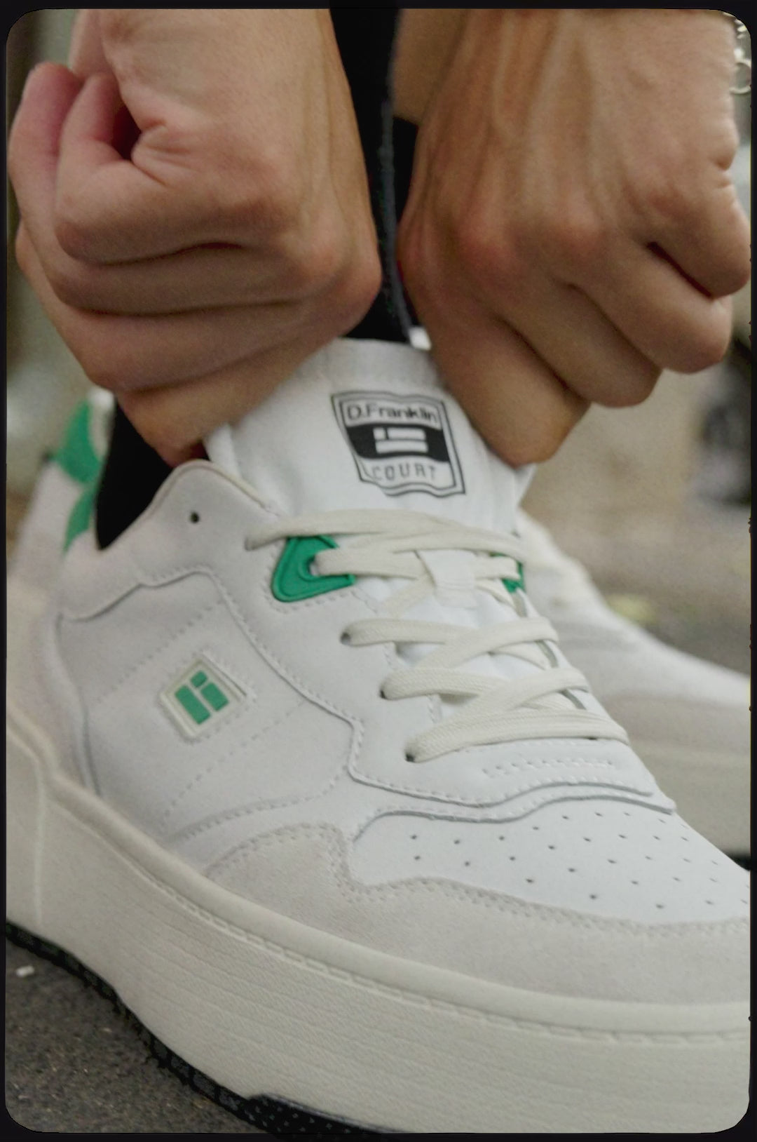 Cargar video: Court Tennis Basic White / Green