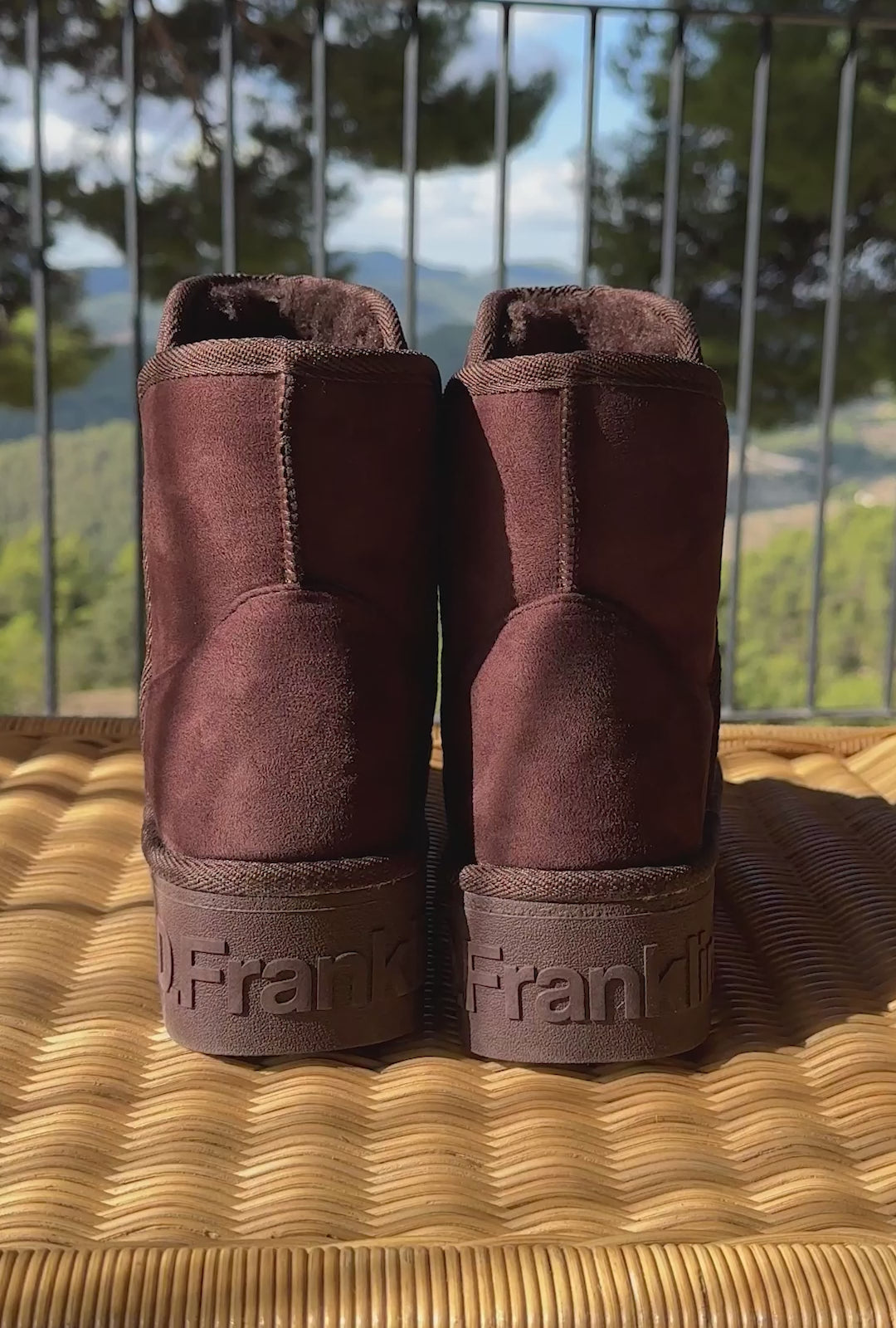 Cargar video: Nordic V.2 Basic Low Chocolate