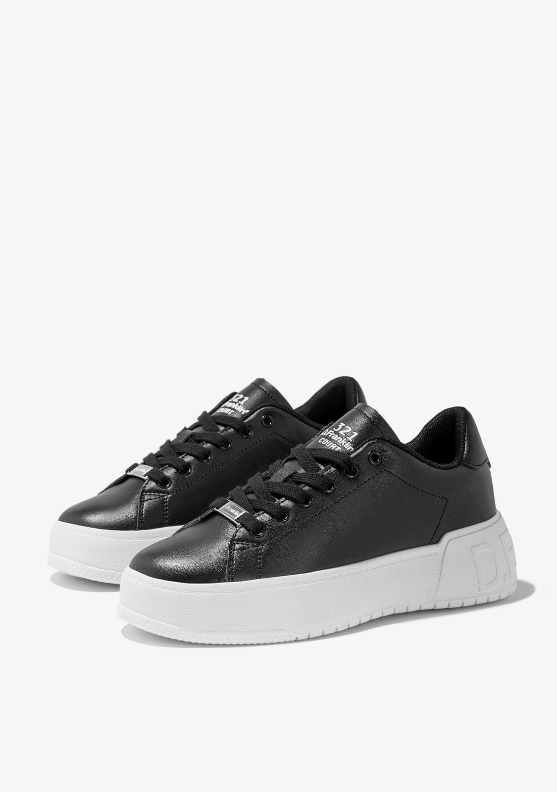 Court Black